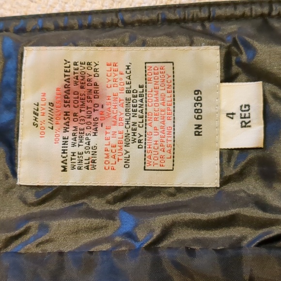 Vintage Towne rain trench coat by London Fog! - Picture 6 of 10